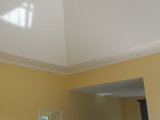 Kingston 8, Kingston / St. Andrew, Jamaica - Apartment for Sale